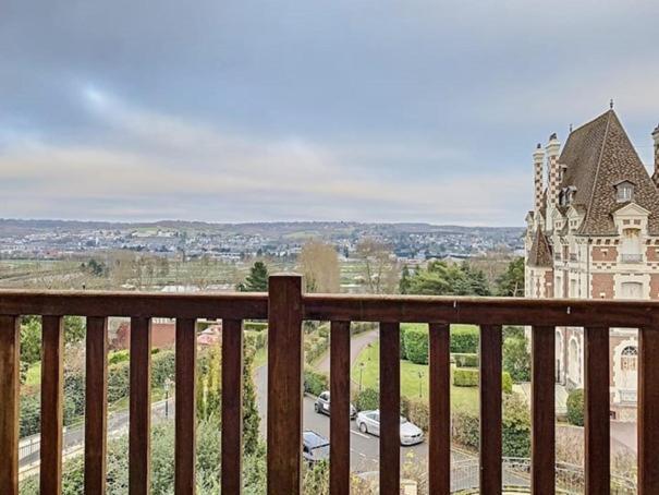 Le Bellevue Apartment Довил Екстериор снимка