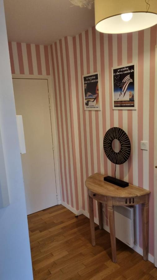 Le Bellevue Apartment Довил Екстериор снимка